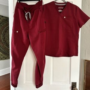 Fabletics Burgundy Scrub Set